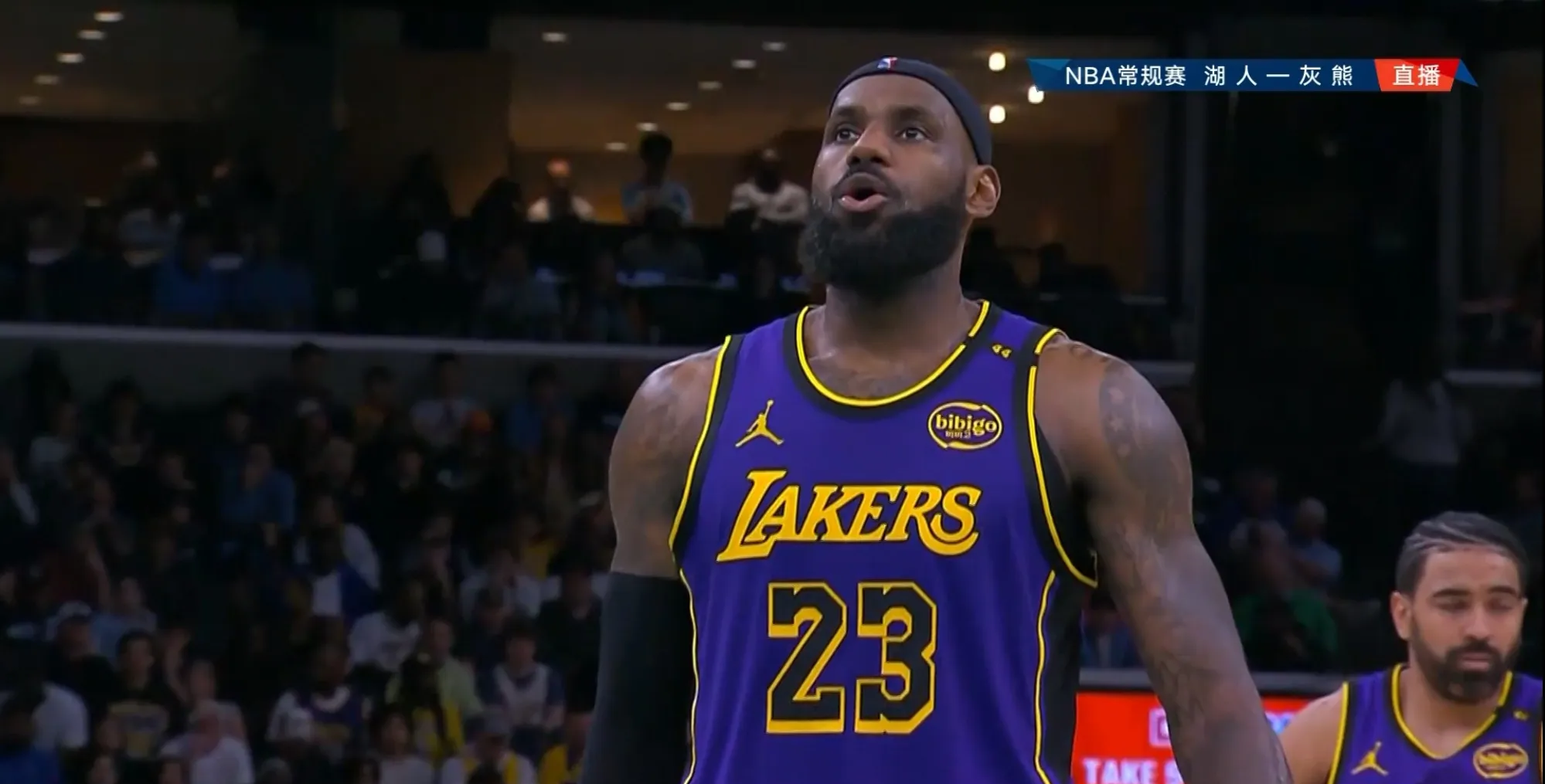 KAIYUN-詹姆斯在湖人比赛中爆冷，战术调整引发热议！