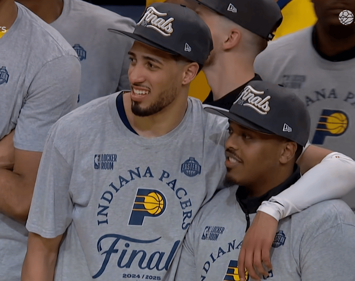 开云体育- 西亚卡姆官方宣布败北新规，法国队引发争议！赢得满堂喝彩