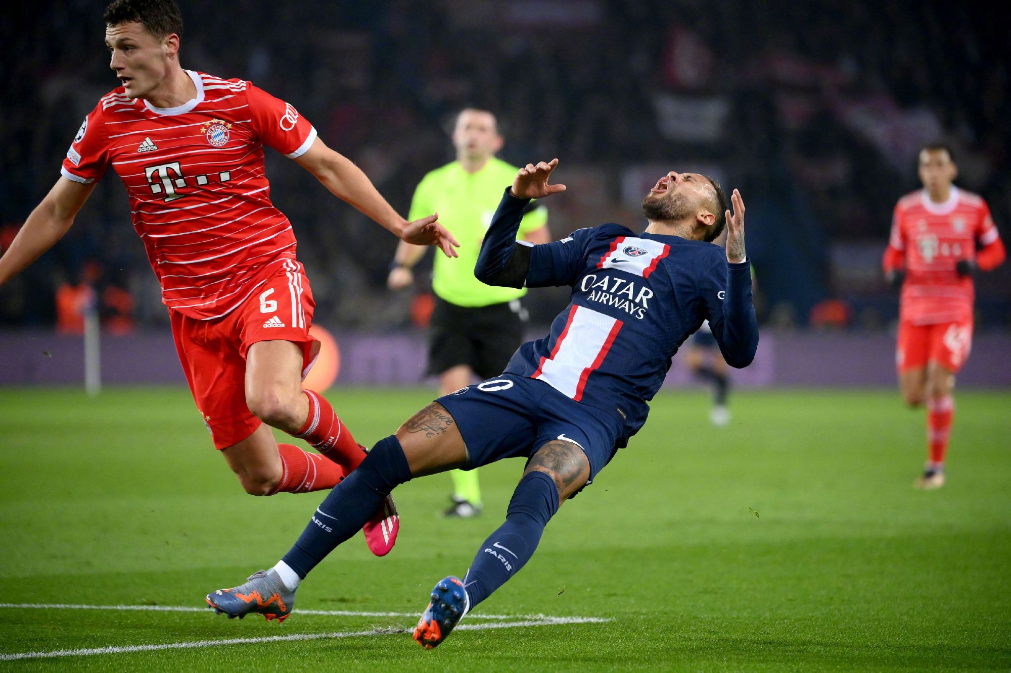 内马尔迎来二十赛季高光表现，IG球迷沸腾！的简单介绍